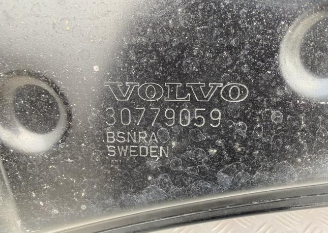 Капот Volvo S60 2 30779059