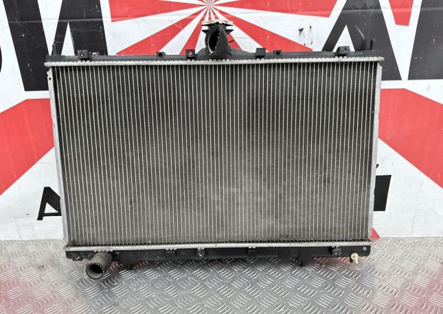Радиатор охлаждения Mitsubishi Grandis NA4W 4G69 1350A9980