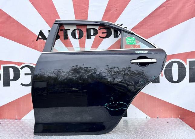 Дверь задняя левая Toyota Camry 50 