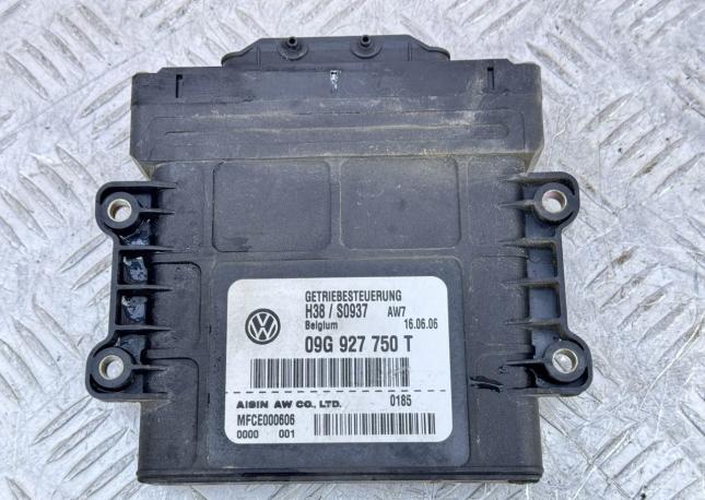 Блок управления АКПП Volkswagen Passat B6 09G 927 750 T