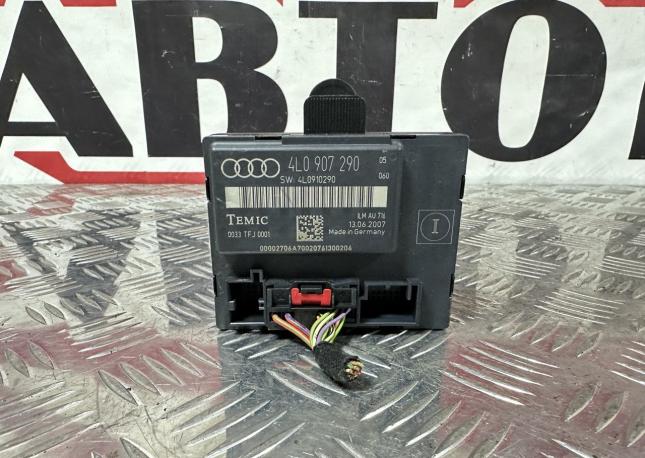 Блок комфорта Audi Q7 4L 7L0907290