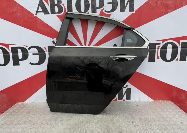 Дверь задняя левая Honda Accord 8 