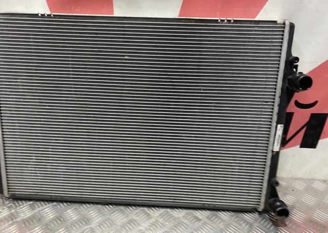 Радиатор охлаждения Volkswagen Passat B6 CC 1K0121251L