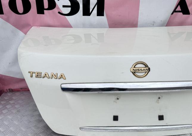 Крышка багажника Nissan Teana J32 