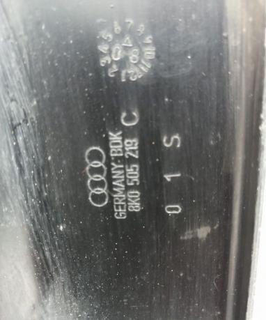Кронштейн задней балки Audi A4 B8 1K0 505 220 C