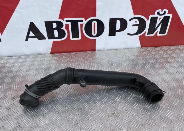 Патрубок турбины Volkswagen Passat B6 1K0129654AP