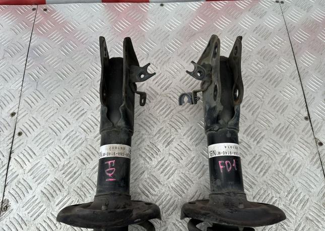 Стойки передние Honda Civic 4D FD 1.8 