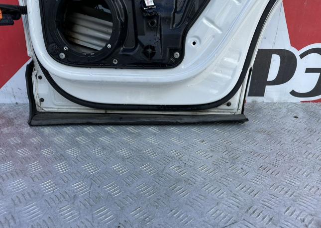 Дверь задняя правая Volkswagen Tiguan 1 5N0833312B