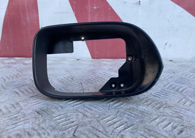 Окантовка зеркала правая Honda Accord 7 