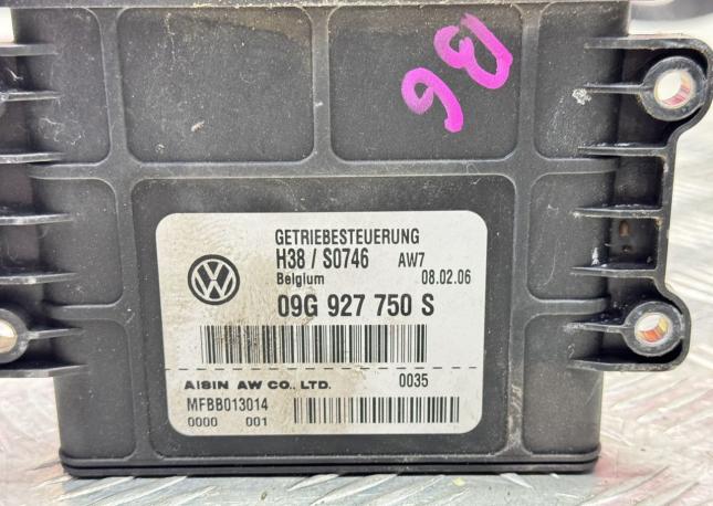 Блок управления АКПП Volkswagen Passat B6 2.0 09G927750S