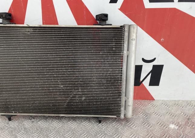 Радиатор кондиционера Peugeot 508 9686085780