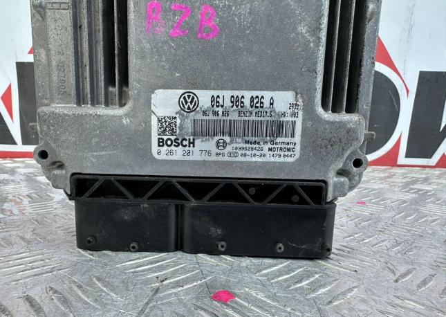 Блок управления двигателем Volkswagen BZB 06J906026A