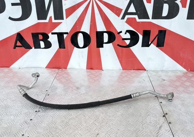 Трубка кондиционера Volkswagen Tiguan 2.0T 5N0820721F