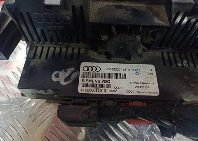 Блок управления климатом audi A3 8P 8P0820043F