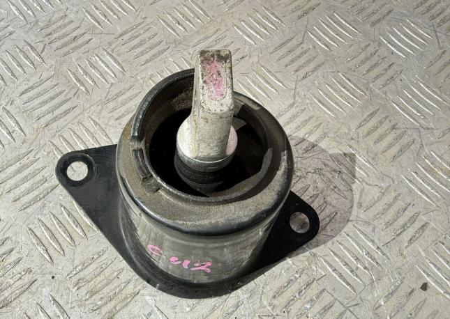Опора двигателя правая Honda Accord 8 2.4 