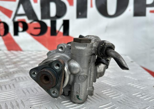 Насос гур Audi A4 B8 / A5 8T CAL 3.2 л 8K0145156L