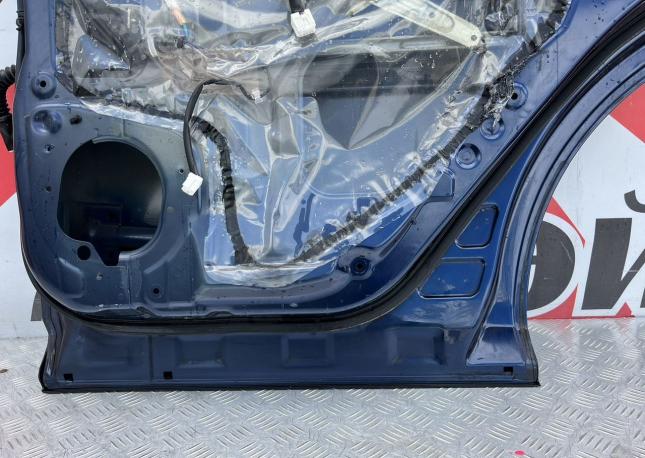 Дверь задняя правая Nissan Murano Z51 