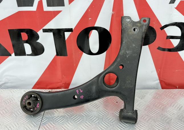 Рычаг передний левый Toyota Avensis T250 4806905070