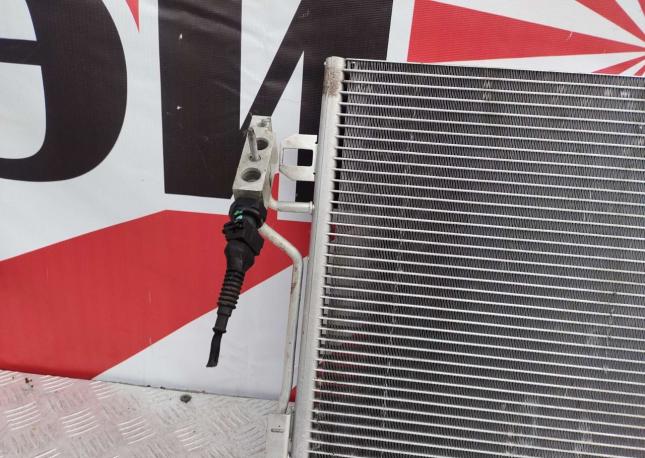 Радиатор кондиционера Mercedes Vito Viano W639 