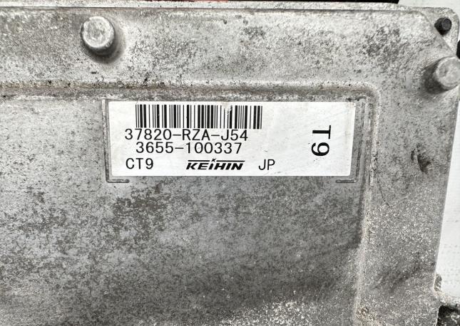 Блок управления двигателем Honda CR-V RE 2.4 37820-RZA-J54