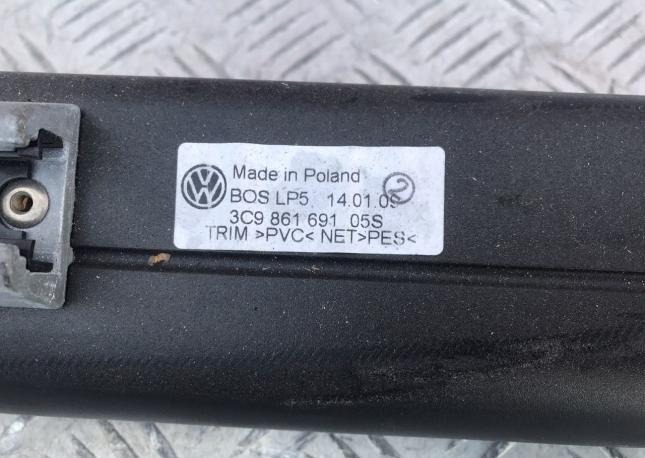 Сетка собачника Volkswagen Passat B6 3C9861691