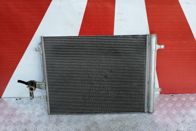 Радиатор кондиционера Volvo XC60 