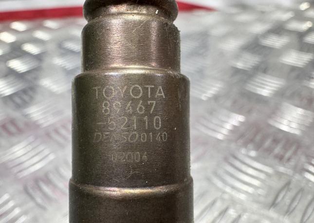 Лямбда зонд верхний Toyota Corolla 8946752110 E180 89467-52110