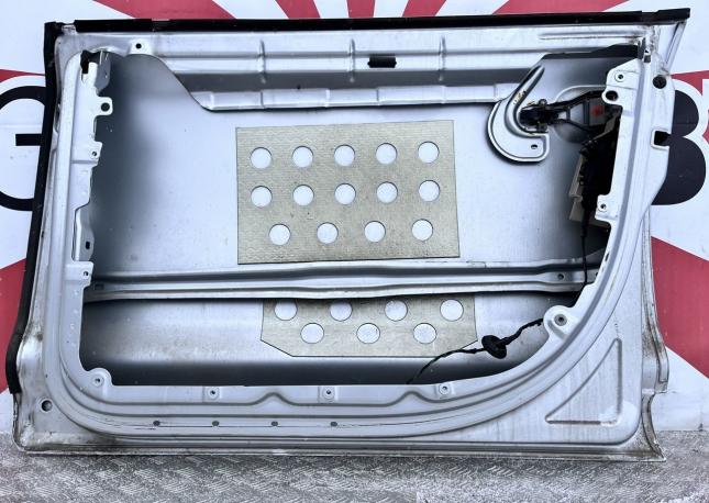 Дверь передняя правая Volkswagen Touareg 7L 