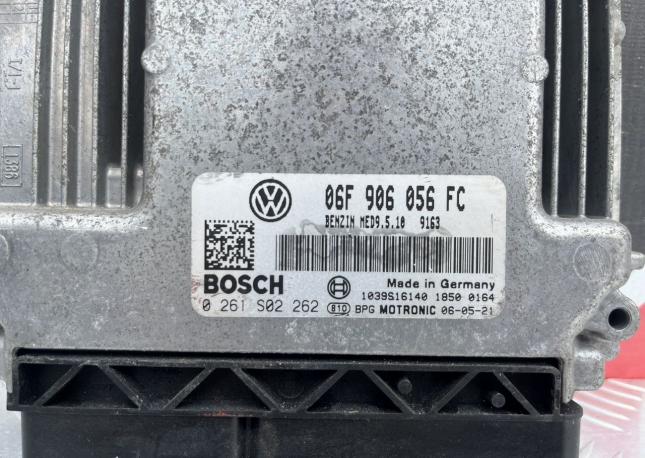 Блок управления двигателем Volkswagen Passat B6 