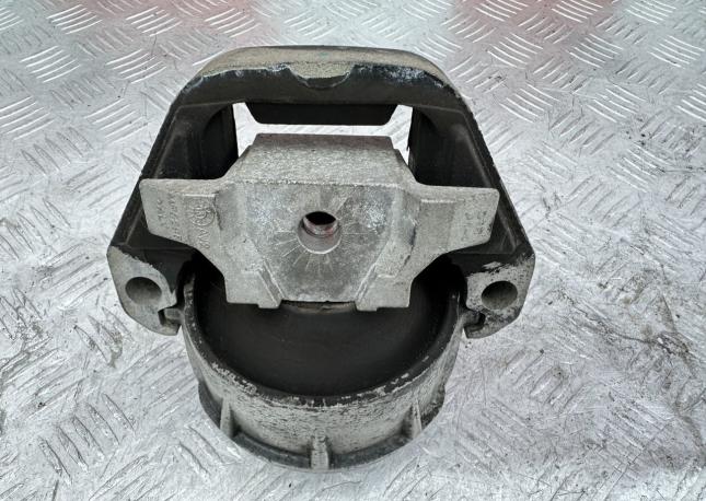 Подушка двигателя правая Audi A6 C7 