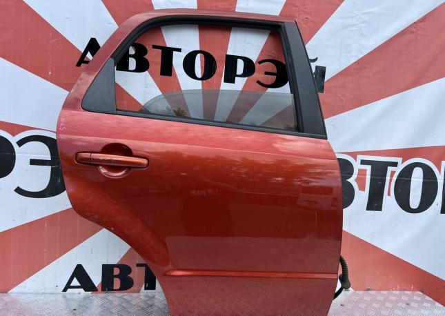 Дверь задняя правая Suzuki SX4 хэтчбек 