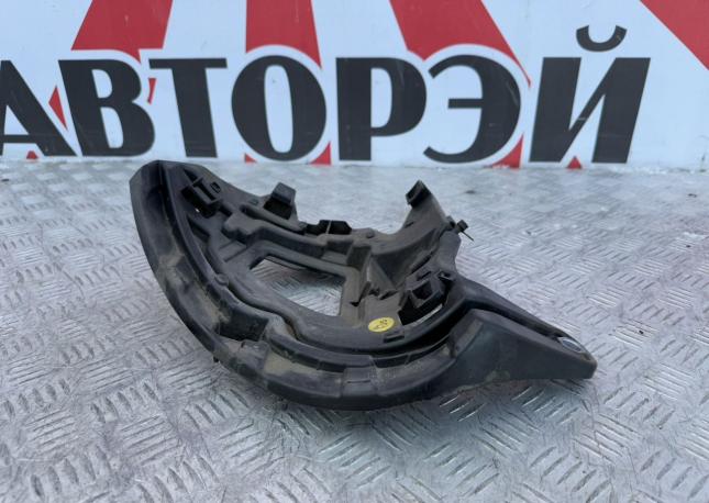 Кронштейн правой фары Volkswagen Beetle A5 5C5941054B