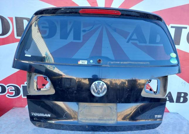 Крышка багажника Volkswagen Touran 2010-2015 год 