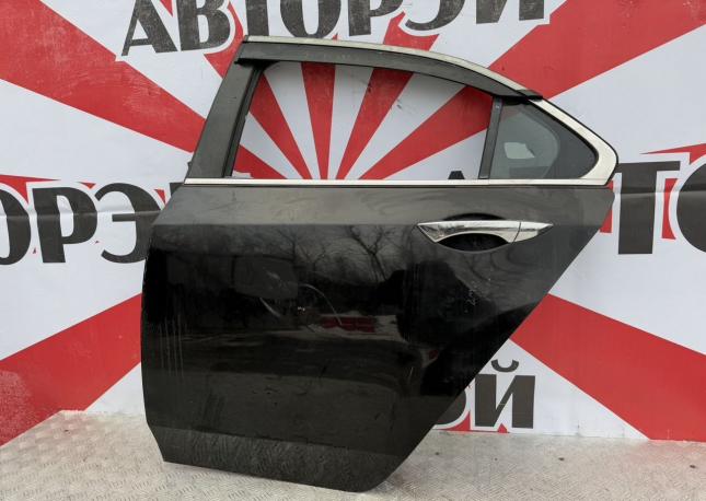 Дверь задняя левая Honda Accord 8 