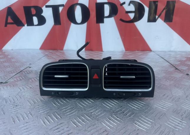Дефлектор центральный Volkswagen Golf 6 5K0815736D