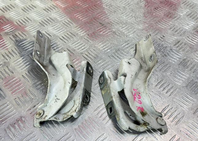 Петля капота комплект Nissan Teana J32 
