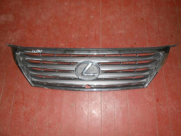 Решетка радиатора LX570 Б/У 5310160912 5310160912