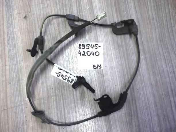 Датчик ABS RR Rh Б/У 8954542040 8954542040