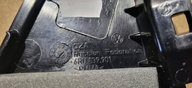 Накладка двери задней левой Volkswagen Polo 6RU839901