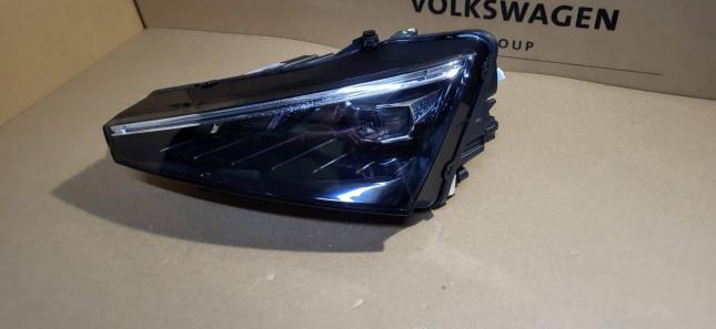 Фара левая Skoda Rapid 60U941019A 60U941019A