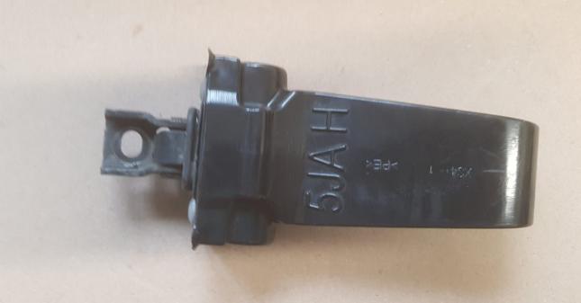 5JA839267 skoda rapid Ограничитель 5JA839267
