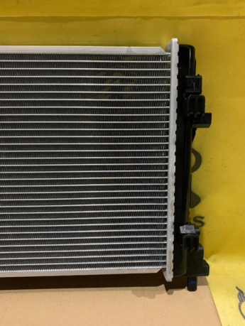 Радиатор охлаждения Volkswagen Polo 6 2020 - 2023 6R0121253A