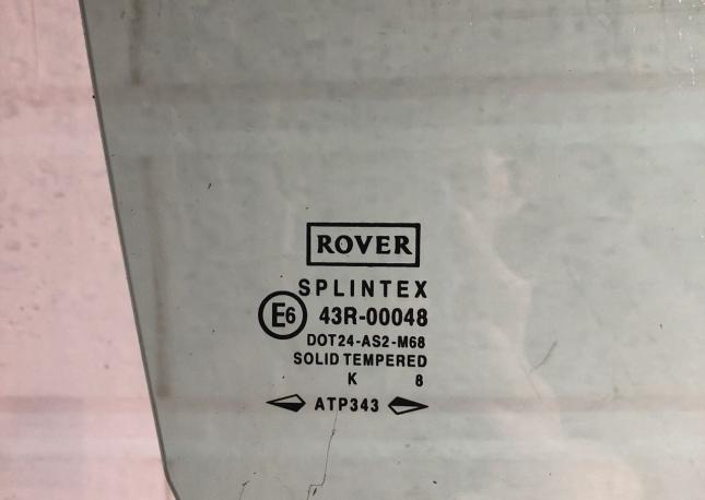 Стекло двери задней правой Rover 400 