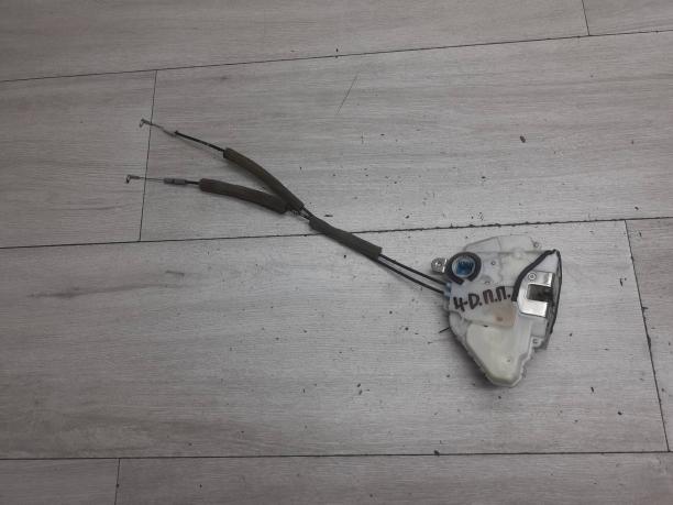 Замок двери передней правой Honda Civic 4D 8 72110SNAA14