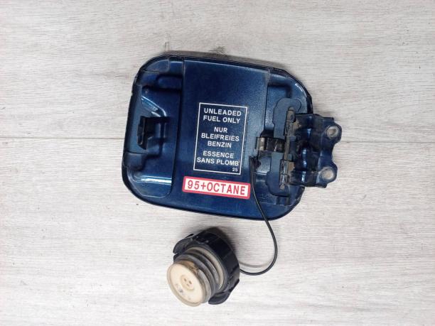 Лючок бензобака Mitsubishi Lancer 9 5940A010