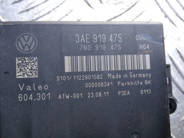 Блок управления парктрониками VW Passat B7 / CC 3AE919475