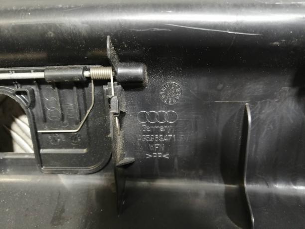 Обшивка багажника Audi A6 C7 седан 4G5863471B