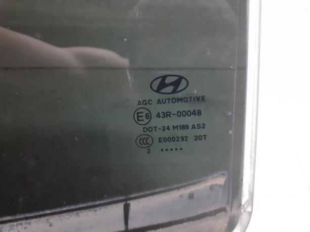 Стекло задней левой двери Hyundai ix35 834112Y000