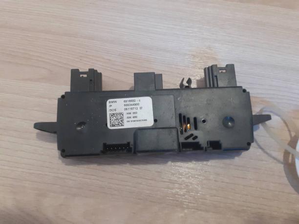 Блок управления рулем BMW 7 E65/E66 6916692