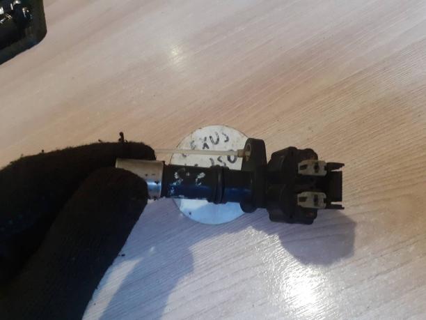 Датчик положения коленвала Lexus / Toyota 9091905057